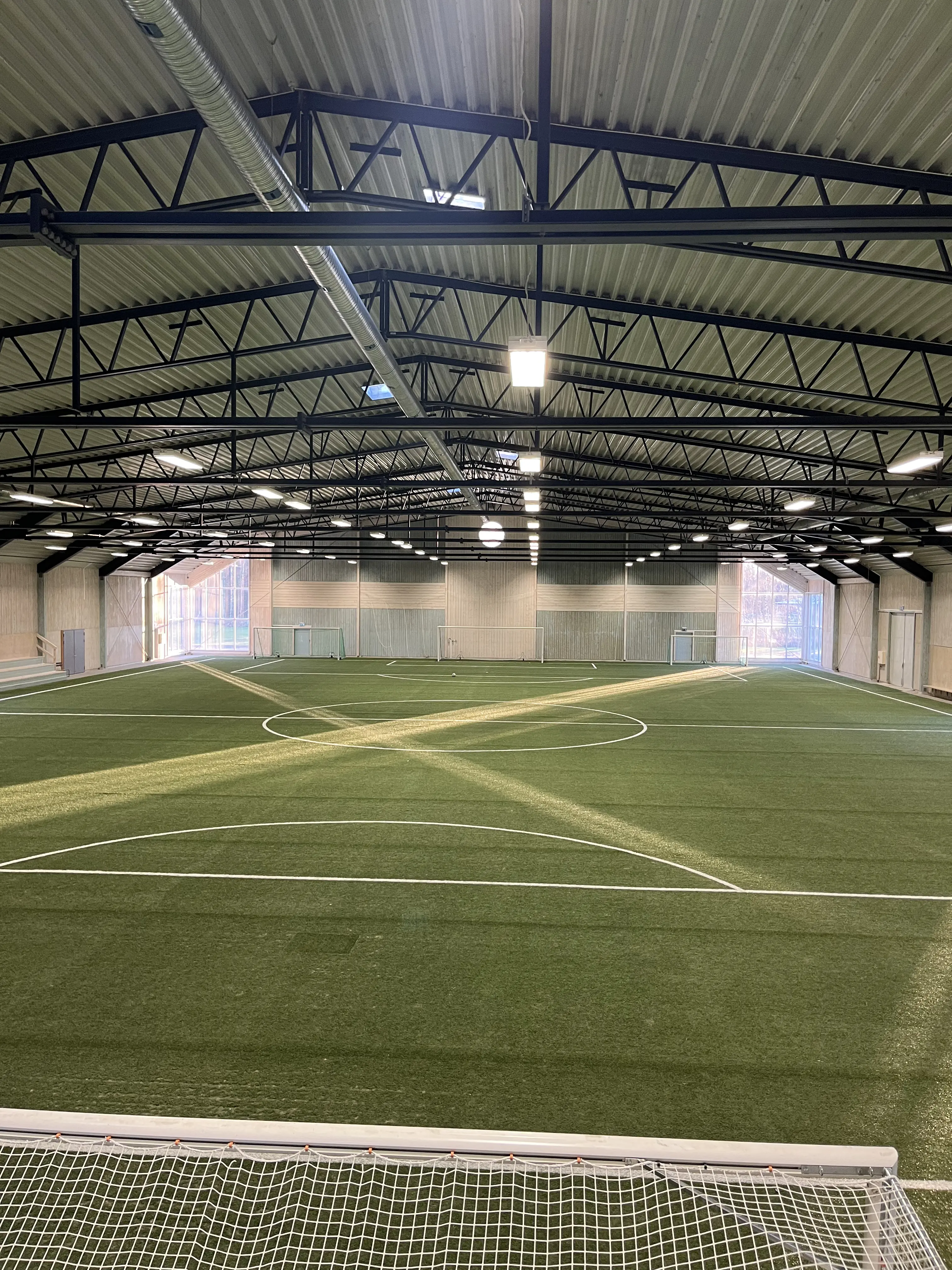 Fotbollsplanen i Systemairhallen